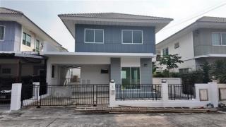  ขายบ้านแฝด 2 ชั้น โครงการ เดอะวิลล่า รัตนาธิเบศร์  อำเภอปากเกร็ด นนทบุรี
