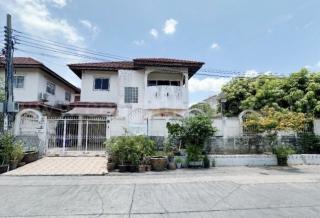 บ้านแฝด หมู่บ้านทวีทอง 3 หนองแขม หลังมุม ราคาถูกมาก