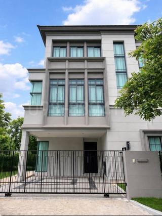 ขายบ้านหรู 3 ชั้น แบบ Duplex บ้านแฝด The Sonne ศรีนครินทร์ บางนา ขนาด 48.4 ตรว 4นอน 4น้ำ 