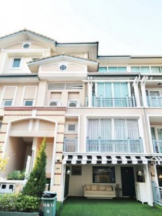 HR 10120 ให้เช่า ขายทาวน์โฮมหรู 4 ชั้นย่านเลียบด่วน 4 ห้องนอน คริสตัลวิลล์ ประดิษฐ์มนูธรรม19 ใกล้ Central Eastville