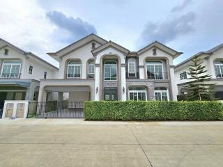 BH4212 ขายและให้เช่าบ้านเดี่ยว Grandio 2 วิภาวดี รังสิต 5 ห้องนอน บ้านหลังใหญ่ พร้อมอยู่ ใกล้สนามบินดอนเมือง และ Future Park Rangsit
