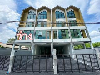 BH4256 ให้เช่า Home Office 4 ชั้น โครงการ SPACE สุขุมวิท 101/1 ซอยวชิรธรรมสาธิต 60 ใกล้ BTS ปุณณวิถี และ BTS อุดมสุข พร้อมเฟอร์นิเจอร์