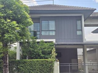 ให้เช่า บ้านเดี่ยว2ชั้น 52ตรว.สไตล์โมเดิร์น ถนน คู่ขนานมอเตอร์เวย์ ใกล้สนามบินสุวรรณภูมิ ใกล้แยกประเวศ