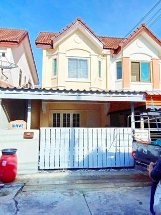 ทาวน์เฮาส์ 2 ชั้น ใกล้สวนหลวง ร.9 เพียง 700 ม. ฟังก์ชันครบ 2 ห้องนอน 2 ห้องน้ำ 20 ตร.ว. เฉลิมพระเกียรติ ร.9 ซ.51-57