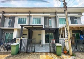 ขายทาวน์โฮม พฤกษาวิลล์100 พหลโยธิน-คลองหลวง พร้อมเข้าอยู่ ราคาเพียง 1.89 ล้านบาท