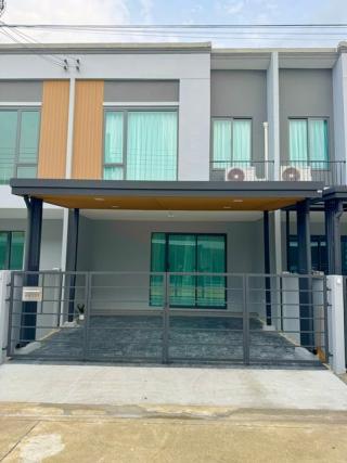 ให้เช่า Townhome 2 ชั้น 17.5 ตรว. 3 ห้องนอน พลีโน่ สุขุมวิท-บางนา 2 Pleno Sukhumvit-Bangna 2 ใกล้ Mega บางนา 5 นาที
