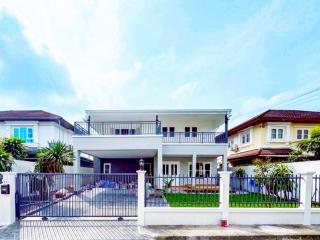 พร้อมเฟอร์ฯเพอร์เฟคเพลส บ้านเดี่ยว 4 นอน 3 น้ำ  รามคำแหง164 52 ตร.ว. 180 ตร.ม.ใกล้โรงเรียน RIS มีนบุรี 900 ม