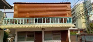 ขายบ้านพร้อมที่ดิน 96 ตร.ว. ทำเลศักยภาพ ประชาชื่น 4 แยก 1-2  ใกล้สถานีกลางกรุงเทพอภิวัฒน์ เขตบางซื่อ,กรุงเทพมหานคร