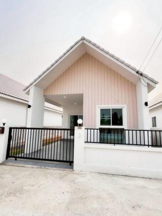 ขายบ้านมินิมอลนอร์ดิก หางดง เชียงใหม่ ตรงข้ามโรงเรียนนานาชาติปัญญาเด่น พร้อมเฟอร์เพียง 1.79 ล้าน
