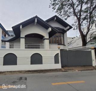 รหัสC7152 ให้เช่า ขายบ้านเดี่ยว 2ชั้น ย่านรัชดาภิเษกซอย36 ลาดพร้าว-วังหิน ใกล้ Lotus วังหิน ทำโฮมออฟฟิศได้