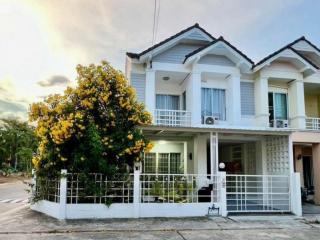 ขายบ้านแฝดรีโนเวทใหม่ ศรีราชา บ้านพิมพาภรณ์ อ่าวอุดม ใกล้ ม.เกษตร TP-H2317