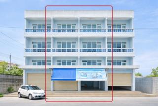  โรงพยาบาลบางปะกอก 8  8 นอน 6 น้ำ  ถ.เอกชัย85-93 เช่าอาคารพาณิชย์ 4 ชั้น 2 คูหา ใกล้ตลาดสดศิริชัย 850 ม. 40 ตร.ว.  ทะเบียนบริษัทได้ 