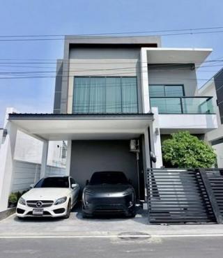 ให้เช่าบ้านเดี่ยว 2 ชั้น 42 ตร.ว. โครงการ Tanaphol Property ใกล้เมกาบางนา