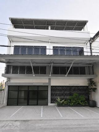 ให้เช่าอาคารพาณิชย์พร้อมโกดัง 2 คูหา 5 ชั้นรวมดาดฟ้า 540 ตรม. สุขุมวิท 107 แบริ่ง13 ใกล้ BTS แบริ่ง