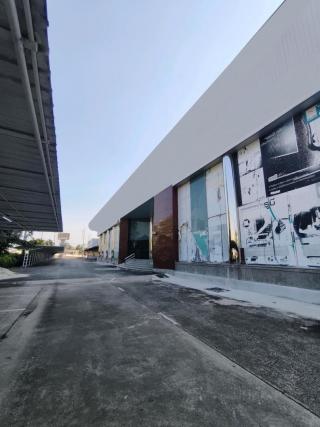 ให้เช่าโชว์รูม Showroom ย่านรามอินทรา พื้นที่ 4,062 ตรม. ใกล้แฟชั่นไอส์แลนด์