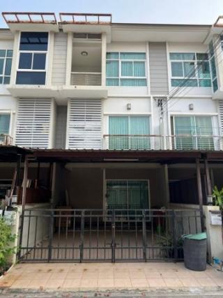 HR 10139 ให้เช่าทาวน์โฮม 3 ชั้น 3 ห้องนอน เดอะ เมทโทร พระราม 9 The Metro Rama 9 ติด ม.นานาชาติแสตมฟอร์ด