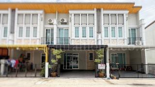 ทาวน์โฮม โกลเด้น ทาวน์ รามอินทรา – วงแหวน บ้านสวย พร้อมอยู่ ใกล้ MRT คู้บอน 