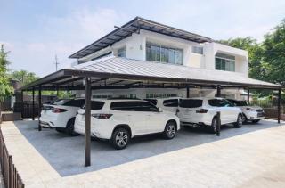 วชิรธรรมสาธิต39-45 ถนนสุขุมวิท 101-1 จอดรถ4-6คัน ให้เช่าบ้านเดี่ยว 2ชั้น 4นอน  BTSอุดมสุข1.7กม. 2น้ำ 80ตร.ว. 350 ตร.ม.