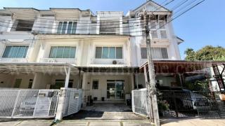 ลดราคาพิเศษ ทาวน์โฮม 3 ชั้น เดอะ เทอเรส ติวานนท์ ทำเลดี ราคาถูก