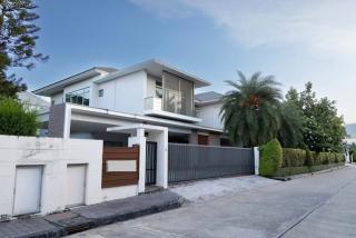 บ้าน BS1059 ขายบ้านหรู โครงการ Perfect Masterpiece 3 สุขุมวิท 77  ติดต่อ Agent จำนวนชั้น 1 จังหวัด - เลือกจังหวัด -