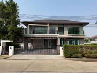 ขายบ้านเดี่ยว 2 ชั้น มบ.ณุศาศิริ ซิตี้ พระราม 2 เนื้อที่ 154.4 ตรว 3นอน 5น้ำ มีสระว่ายน้ำส่วนตัว หน้าบ้านทิศใต้