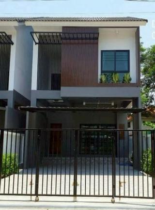 ลงทุนคุ้ม #บ้านพร้อมผู้เช่า ขาย 3.3 ล้าน #บ้านดลพร #โซนรวมโชค บ้าน 2 ชั้น สภาพดี #หลังโลตัสรวมโชค ทำเลดี เข้าเมืองสะดวก