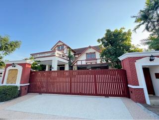 บ้าน พฤกษ์ภิรมย์ รีเจ้นท์ สุขุมวิท 0 Rai 3 Ngan 71 ตารางวา 5BEDROOM6น้ำ ใกล้ โรงเรียนเซนต์โยเซฟ บางนา สวย ทำเลใกล้โรงเรียนนานาชาติ