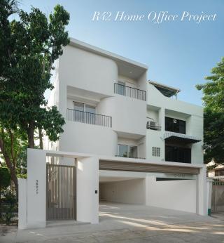 ขายโฮมออฟฟิศ รัชดา 42 3ชั้น ขนาดที่ดิน 63 ตร.ว 2 ห้องนอน 6 ห้องน้ำ