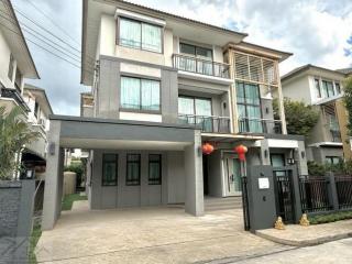 ให้เช่าบ้านเดี่ยว 3 ชั้น 55 ตร.ว. เดอะ แพลนท์ เอลิท พัฒนาการ 38 ใกล้ทางด่วน 