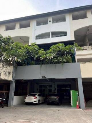 ขายอาคารพาณิชย์ 5 ชั้น เขตพัทยา แหล่งชุมชน ใกล้หาดจอมเทียน FP-B02022 