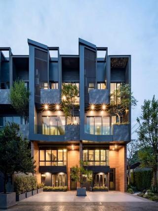 ให้เช่าทาวน์โฮม 3.5 ชั้น 254 ตร.ม.The Eight จตุจักร-รัชดา ลาดพร้าว ซอย 1 ใกล้เซ็นทรัล