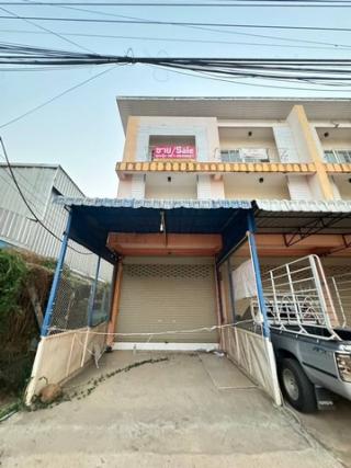 ขายขาดทุนอาคารพาณิชย์ 3 ชั้น  ติดถนนสายแม่สอด-อุ้มผาง อาคารพาณิชย์พระธาตุผาแดง อาคารพาณิชย์ติดถนนแม่สอด