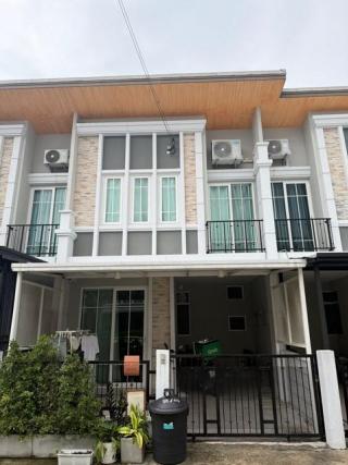 ให้เช่าทาวน์เฮ้าส์ 2 ชั้น 16 ตร.ว. โกลเด้น ทาวน์ รามอินทรา-วงแหวน ถนนคู้บอน (พร้อมอยู่ 1 ก.ค 69)