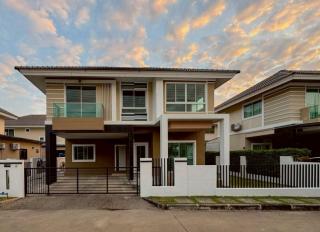 ขายเพียง 3.68 ล้าน บ้านเดี่ยว 2 ชั้น #กาญจน์กนก12 #สารภี ทำเลศักยภาพ ใกล้โรงเรียนนานาชาติ เดินทางเข้าเมือง และสนามบินสะดวก