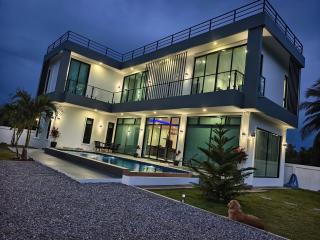 ขายบ้านสวยทรงโมเดิร์นสร้างบน ต.สามร้อยยอด อ.สามร้อยยอด จ.ประจวบคีรีขันธ์