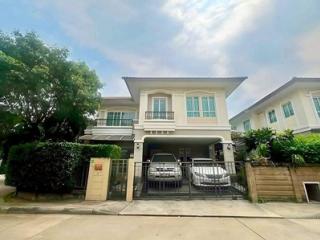 ขาย บ้านเดี่ยว หมู่บ้านภัสสร เพลสทีจ อ่อนนุช ถนนเฉลิมพระเกียรติ ร.9 ซอย 87 อ่อนนุช ใกล้เมกาบางนา ย่านประเวศ ภัสสรเพลสทีจอ่อนนุช095-164-2956