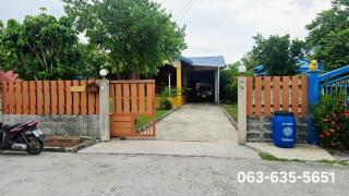 ขายบ้านสวนแสนสวย 160 ตรว. อ.องครักษ์ จ.นครนายก มีสนามหญ้าหน้าบ้านกว้าง ร่มรื่นสบายตา ใกล้ถนนรังสิต-นครนายก 1.5 กม.